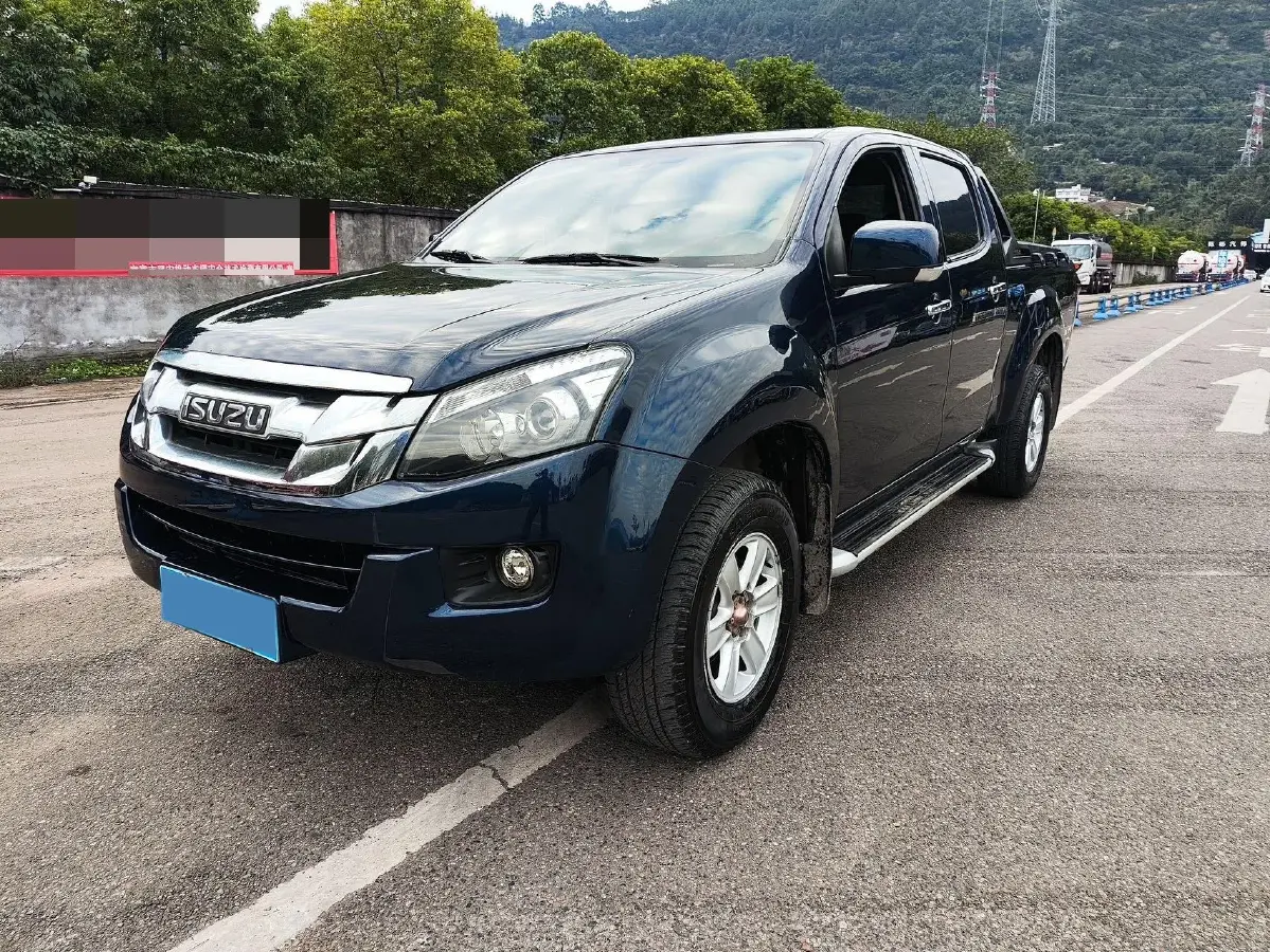 2020 Isuzu LingTuo 2.5T 150HP L4 6AT