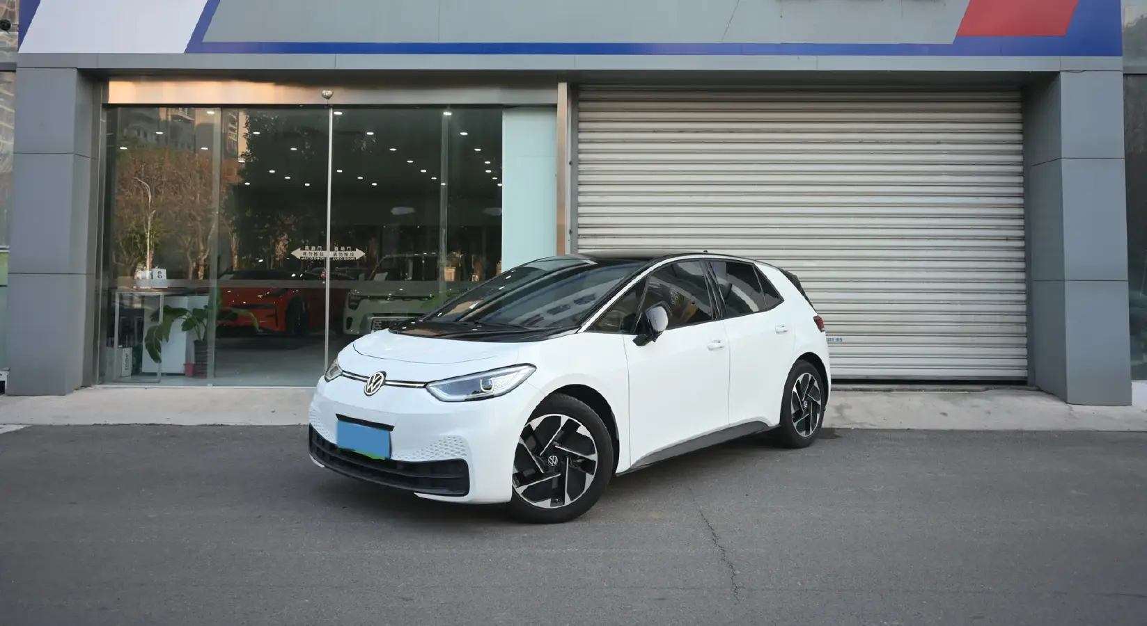 2025 Volkswagen ID.3 BEV 52.8KWH