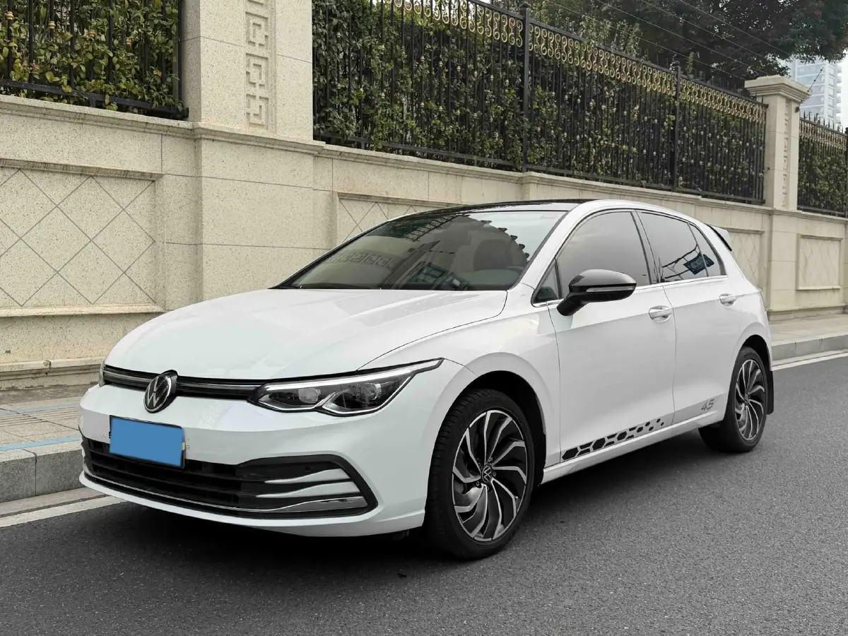 2021 Volkswagen Golf 1.4T 150HP L4 7DCT