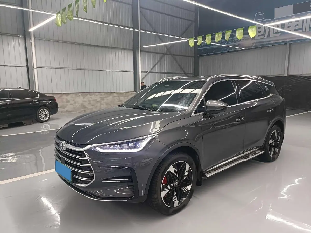 2022 Jeep Grand Commander 2.0T 265HP L4 9AT