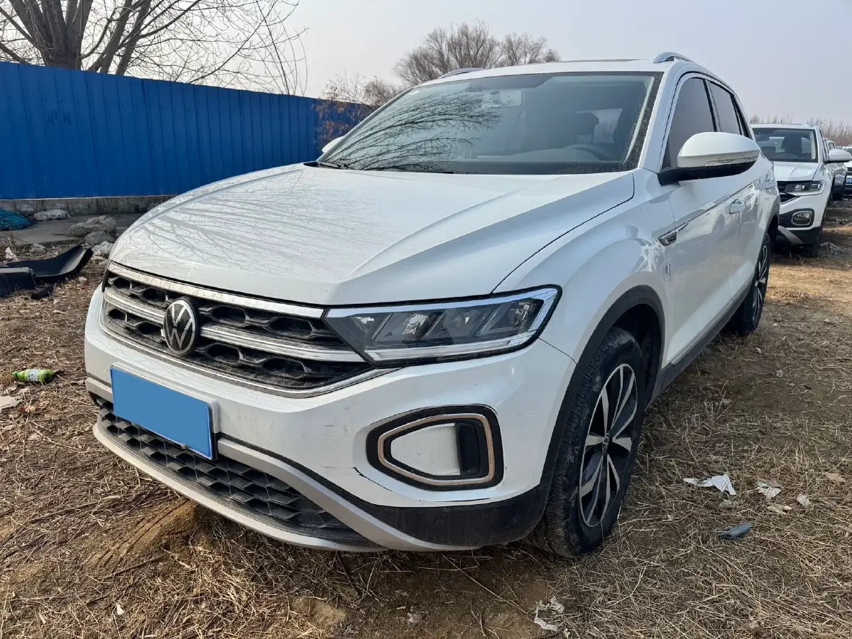 2024 Volkswagen T-Roc 1.4T 150HP L4 7DCT