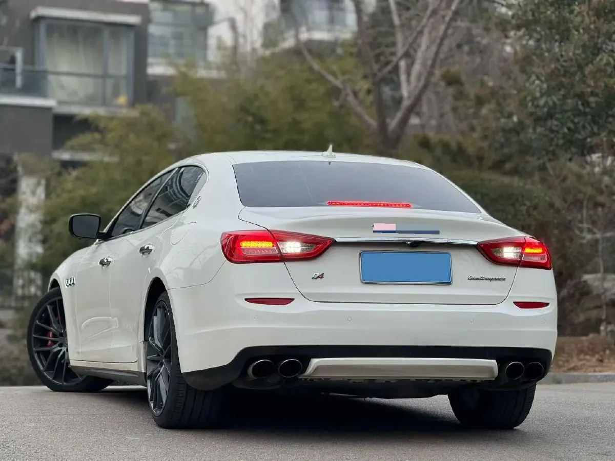 2015 Maserati Quattroporte 3.0T 409HP V6 8AT,autocango,china used car exporter,china ev exporter,chinese used car exporter,chinese used ev exporter
