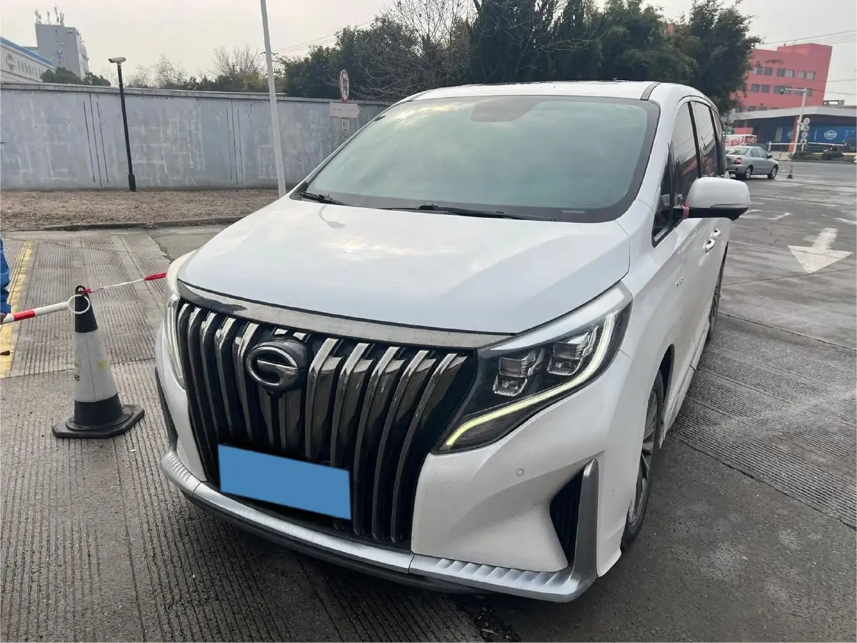 2021 GAC Trumpchi M8 2.0T 252HP L4 8AT