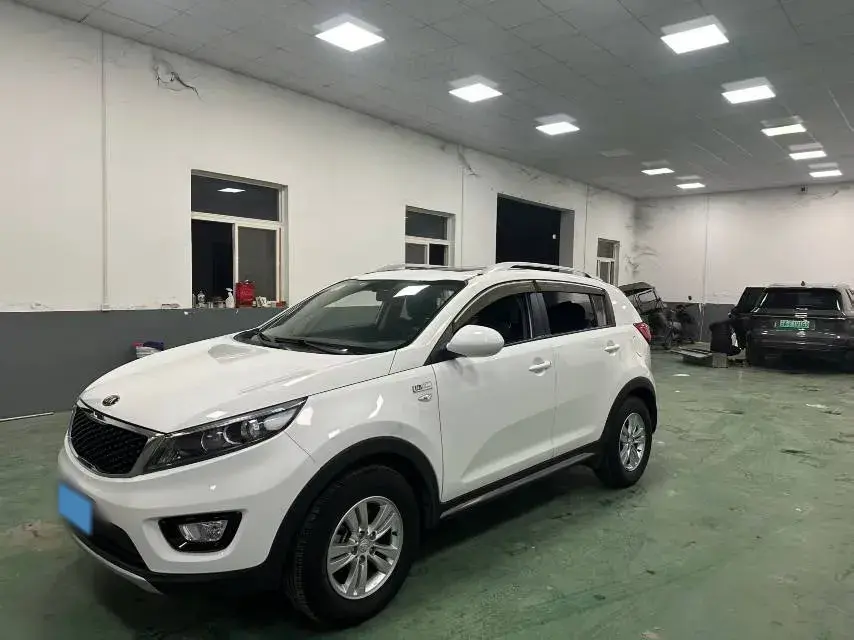 2016 Kia Sportage R 2.0L 165HP L4 6AT