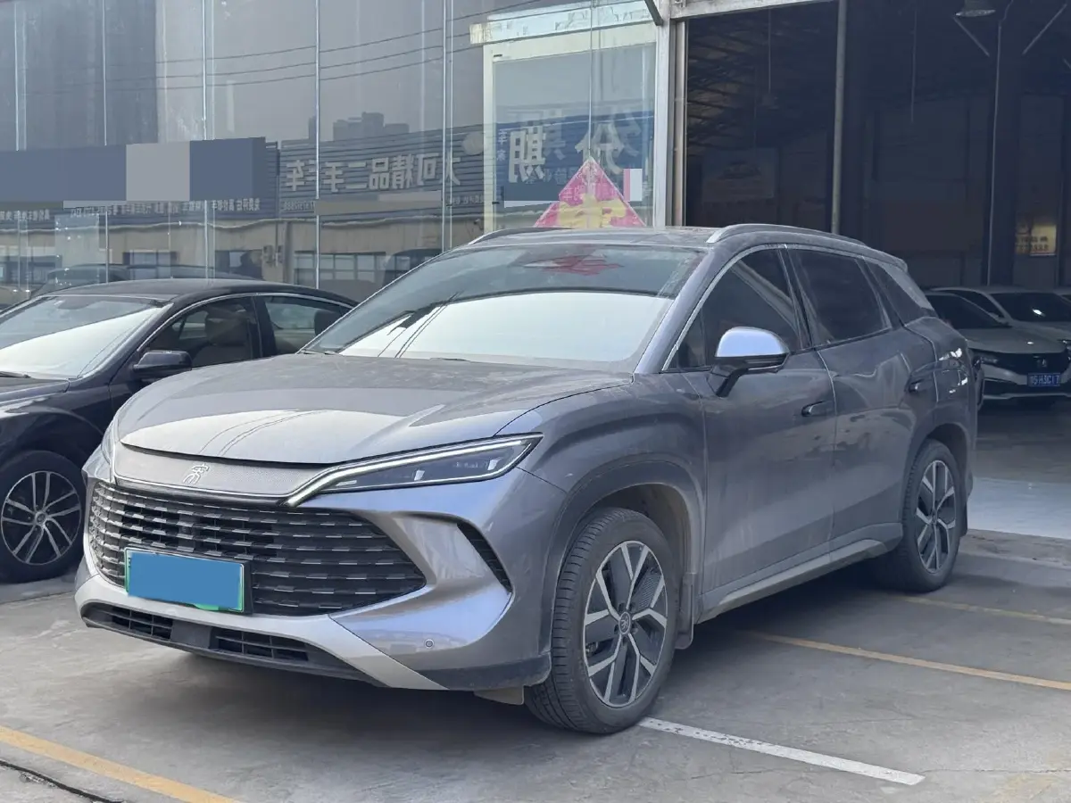 2024 BYD SongL DM-i 1.5L 101HP L4 E-CVT PHEV 26.6KWH