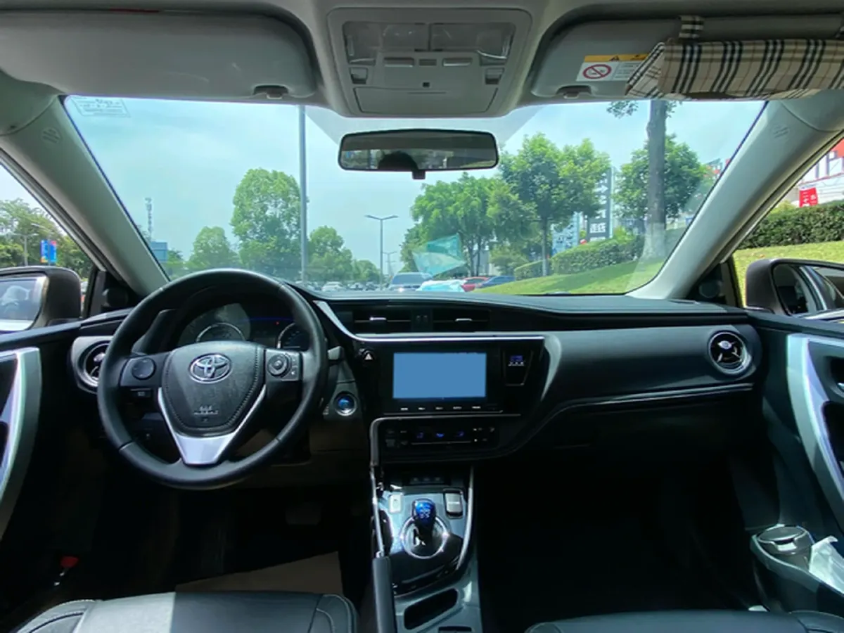 2017 Ford Focus 1.5T 181HP L4 6AT,autocango,china used car exporter,china ev exporter,chinese used car exporter,chinese used ev exporter