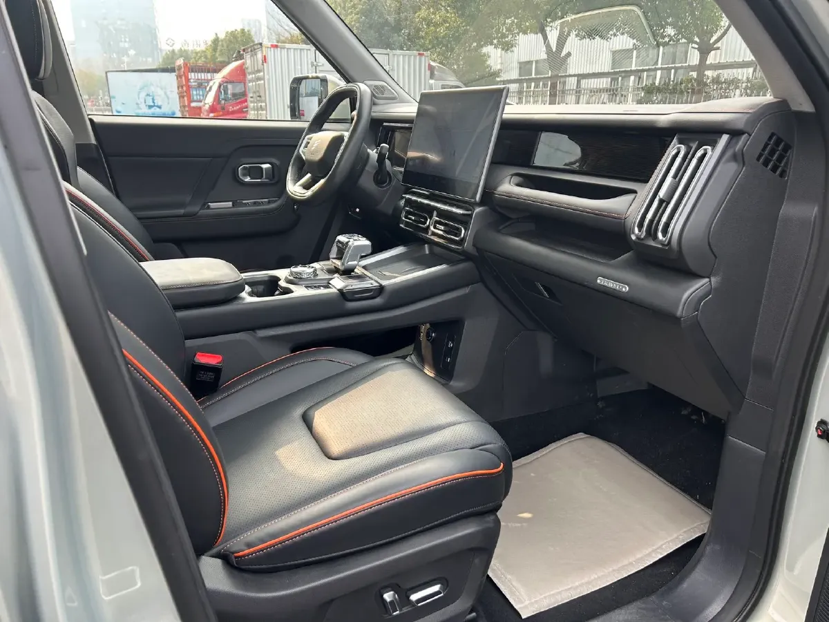 2025 Jetour ShanHai T1 1.5T 156HP L4 1DHT PHEV,autocango,china used car exporter,china ev exporter,chinese used car exporter,chinese used ev exporter