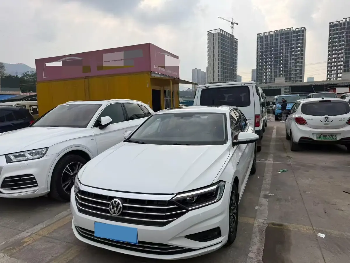 2020 Volkswagen Sagitar 1.4T 150HP L4 7DCT