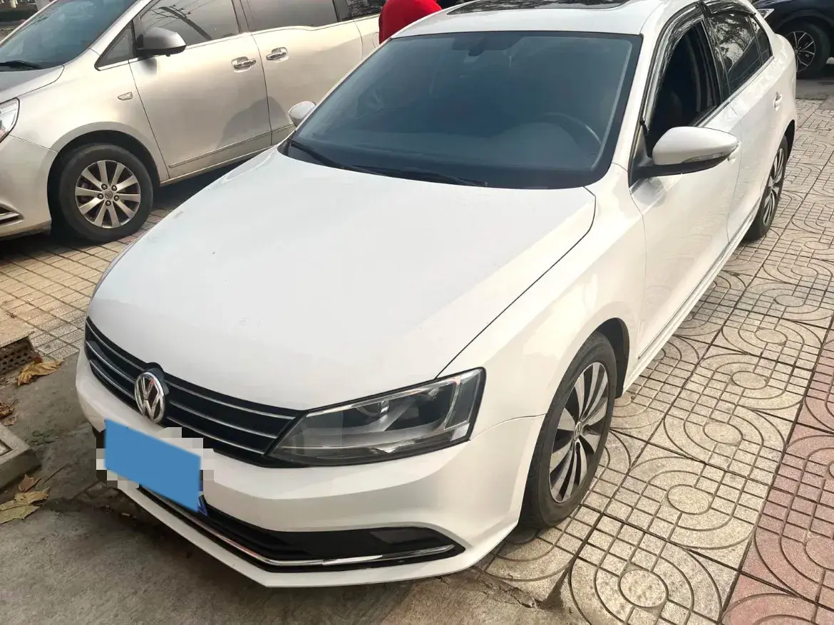 2018 Volkswagen Bora 1.4T 131HP L4 7DCT