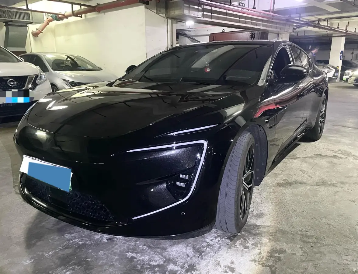 2025 Avatr 12 1.5T 156HP L4 REEV 39.05KWH