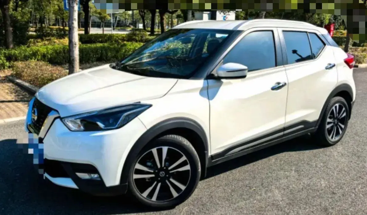 2022 Nissan Kicks 1.5L 122HP L4 CVT