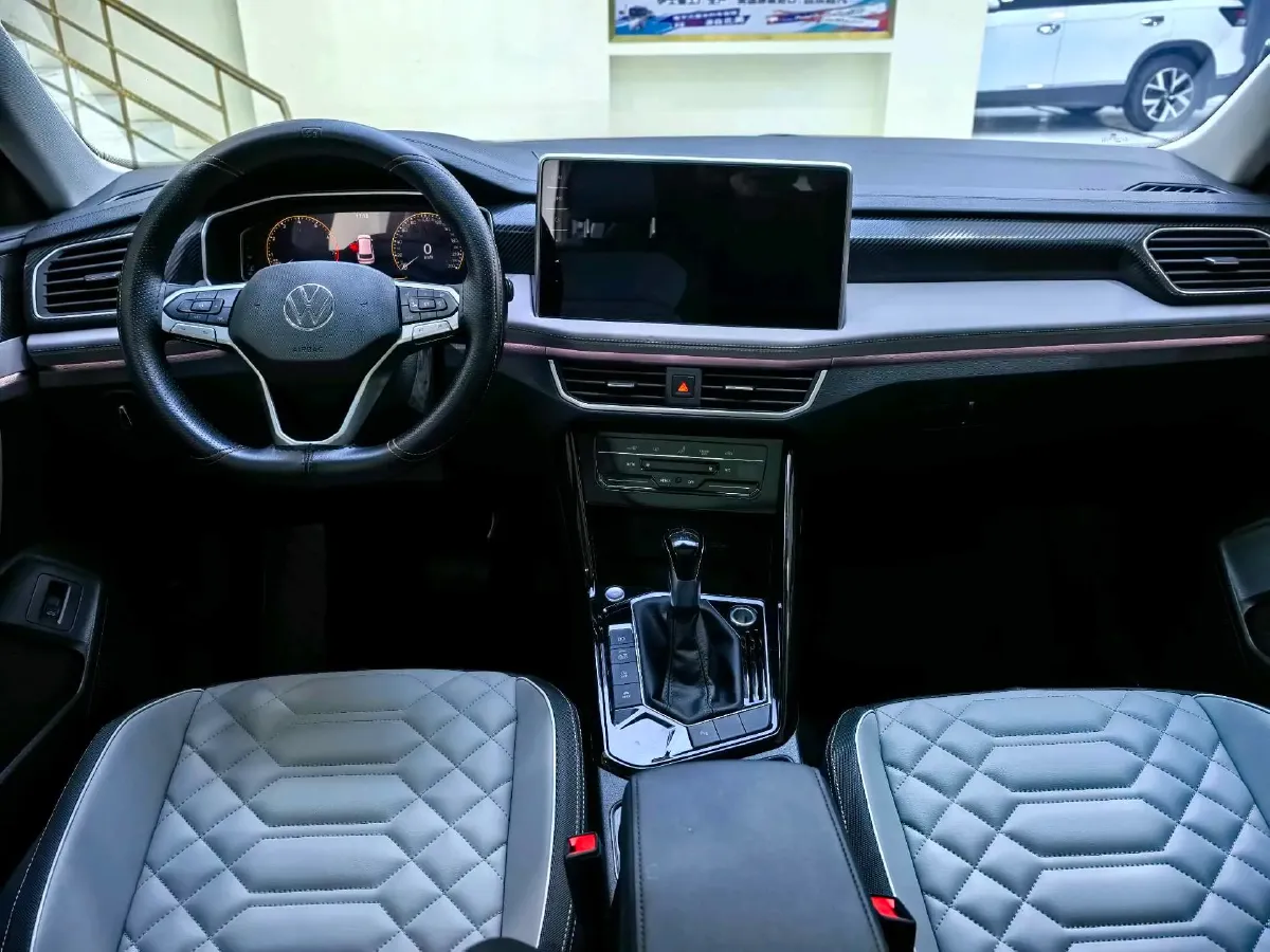 2024 Volkswagen Tayron 1.5T 160HP L4 7DCT,autocango,china used car exporter,china ev exporter,chinese used car exporter,chinese used ev exporter