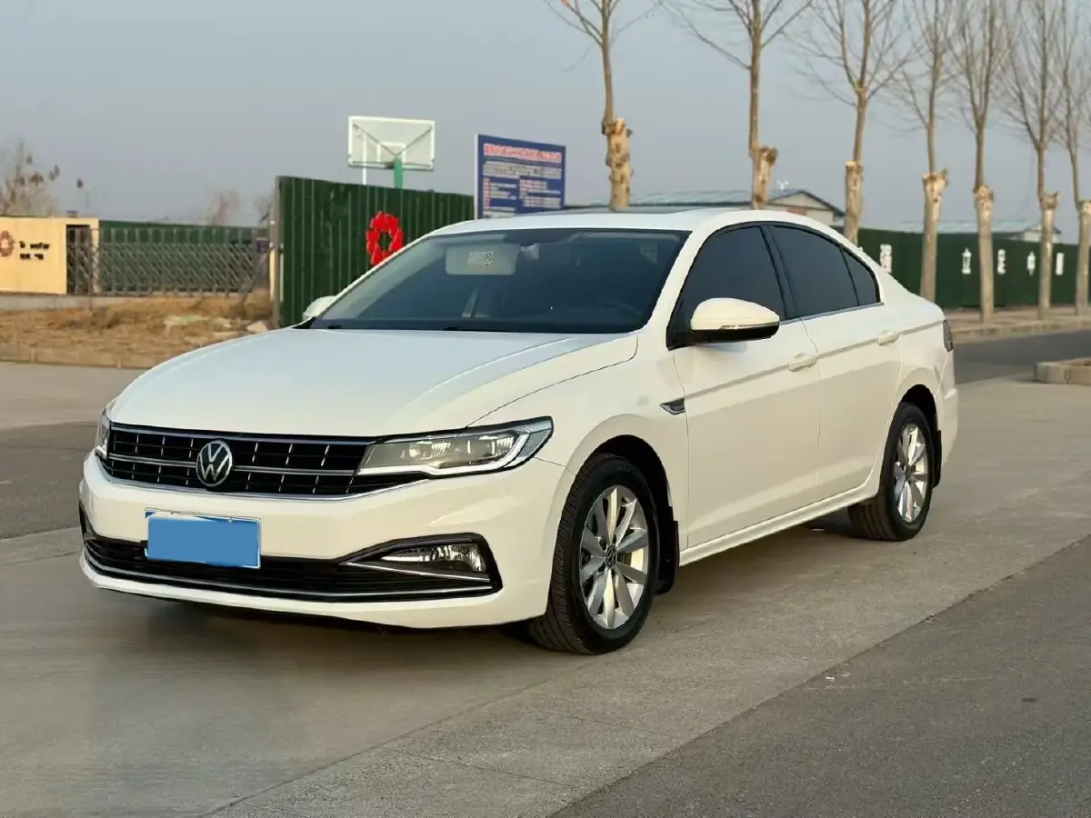 2021 Volkswagen Bora 1.5L 113HP L4 6AT