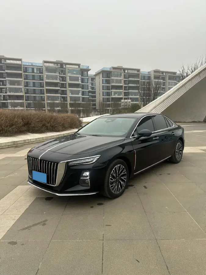 2025 HongQi H5 1.5T 169HP L4 1DHT Hybrid