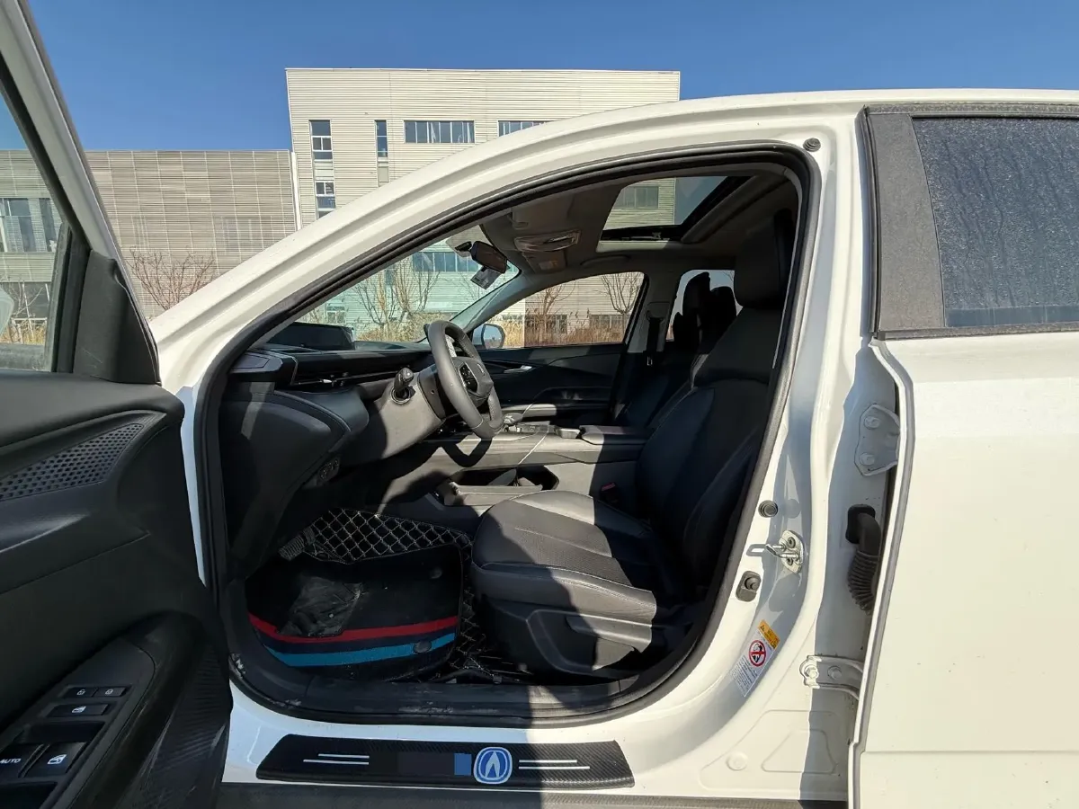 2023 ChangAn Lamore 1.5T 170HP L4 7DCT,autocango,china used car exporter,china ev exporter,chinese used car exporter,chinese used ev exporter