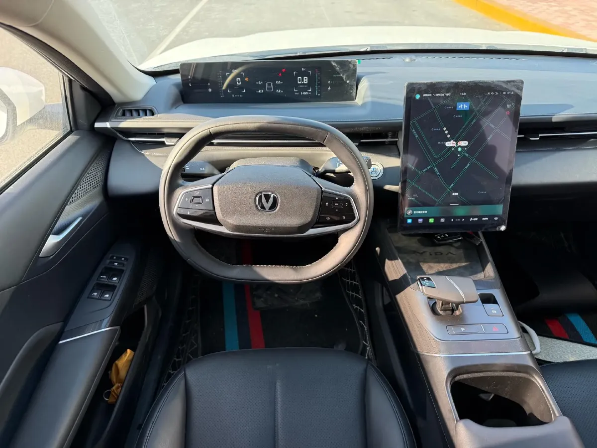 2023 ChangAn Lamore 1.5T 170HP L4 7DCT,autocango,china used car exporter,china ev exporter,chinese used car exporter,chinese used ev exporter