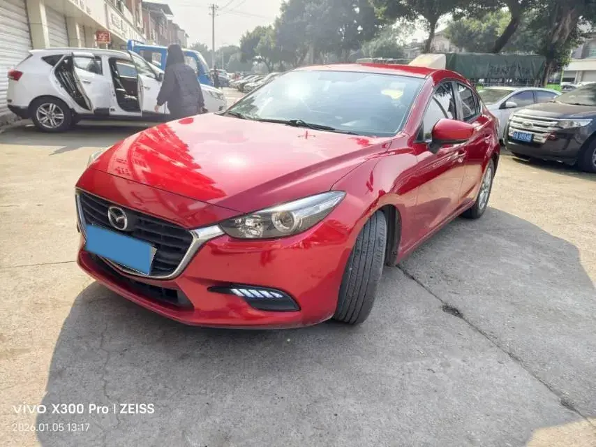 2017 Mazda 3 Axela 1.5L 117HP L4 6AT
