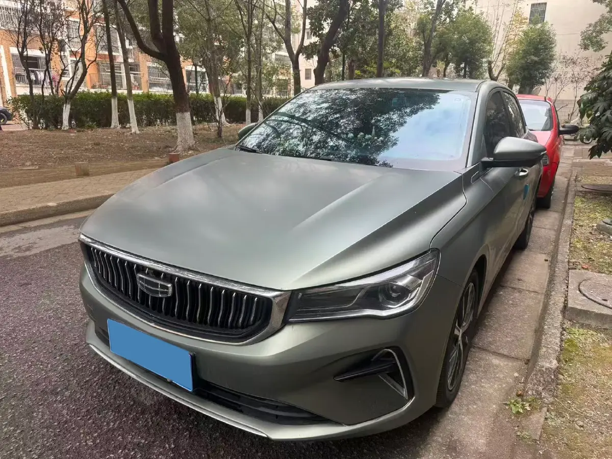 2023 Geely Emgrand 1.5L 127HP L4 CVT