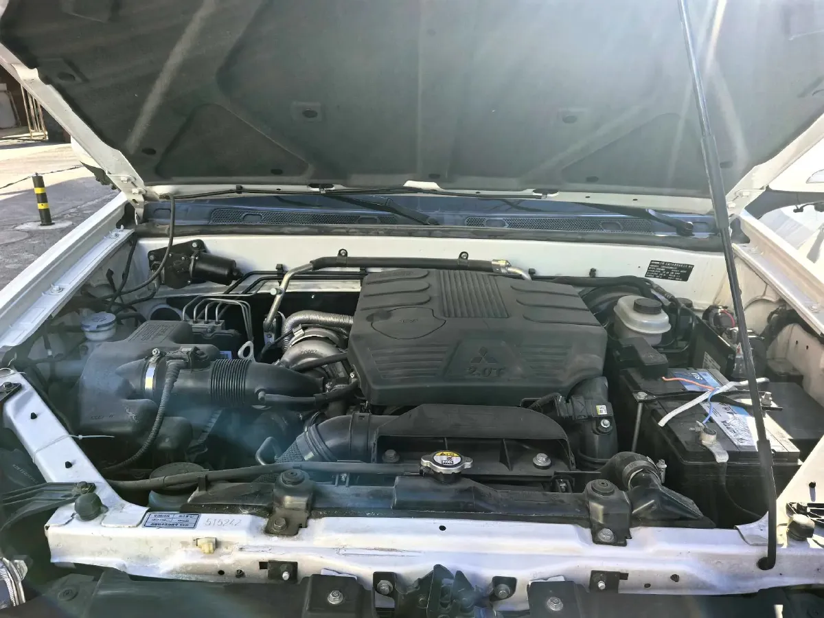 2018 Haval H5 Class 2.0T 190HP L4 6MT,autocango,china used car exporter,china ev exporter,chinese used car exporter,chinese used ev exporter