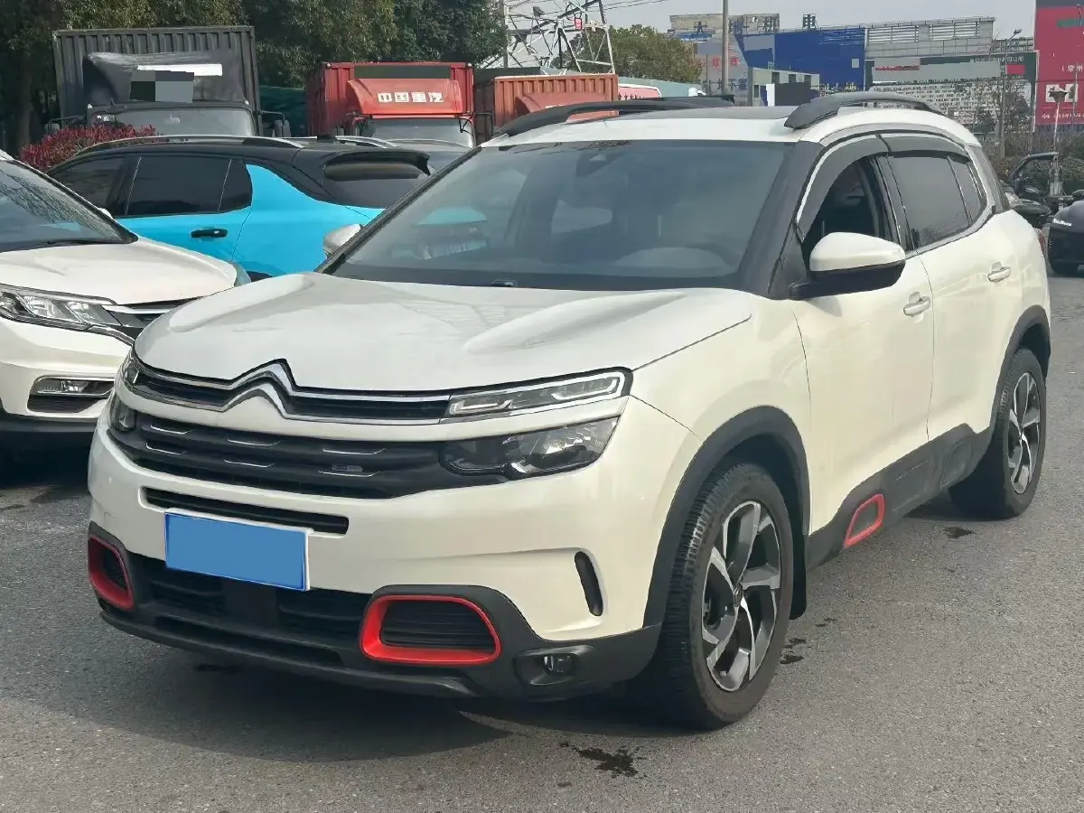 2017 Citroen C5 Aircross 1.6T 167HP L4 6AT