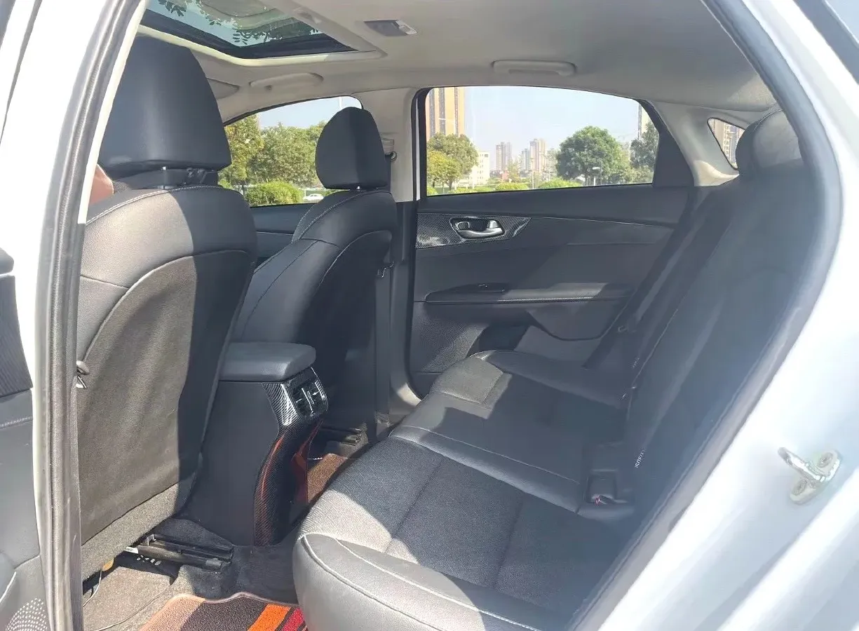 2020 Kia K3 1.5L 115HP L4 CVT,autocango,china used car exporter,china ev exporter,chinese used car exporter,chinese used ev exporter