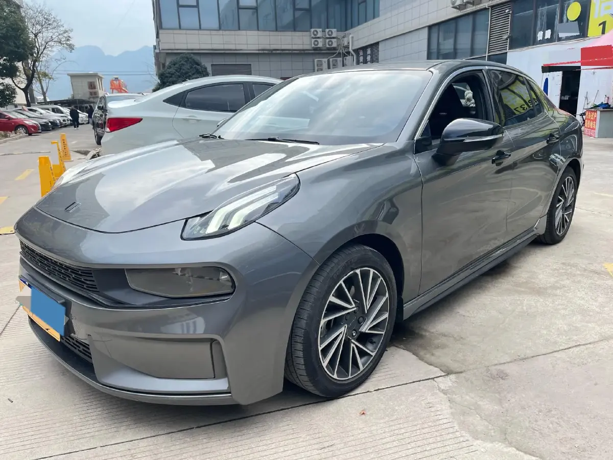 2022 LYNK&CO 03 2.0T 190HP L4 7DCT