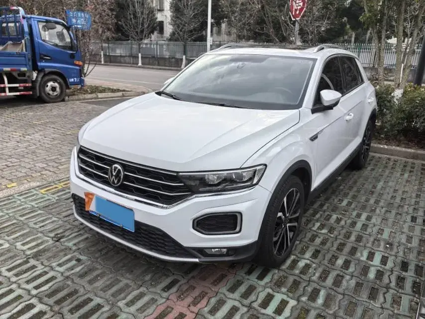 2021 Volkswagen T-Roc 1.4T 150HP L4 7DCT