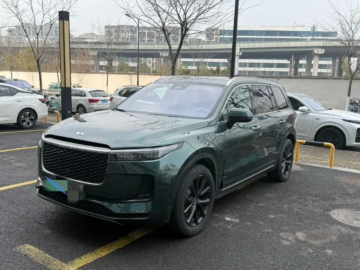 2021 Li ONE Range Extended 131HP REEV 40.5KWH