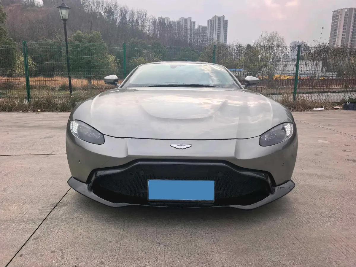 2018 Aston Martin V8 Vantage 4.0T 510HP V8 8AT,autocango,china used car exporter,china ev exporter,chinese used car exporter,chinese used ev exporter