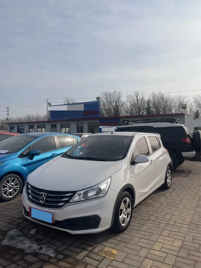 2016 BaoJun 310 1.2L 82HP L4 5MT