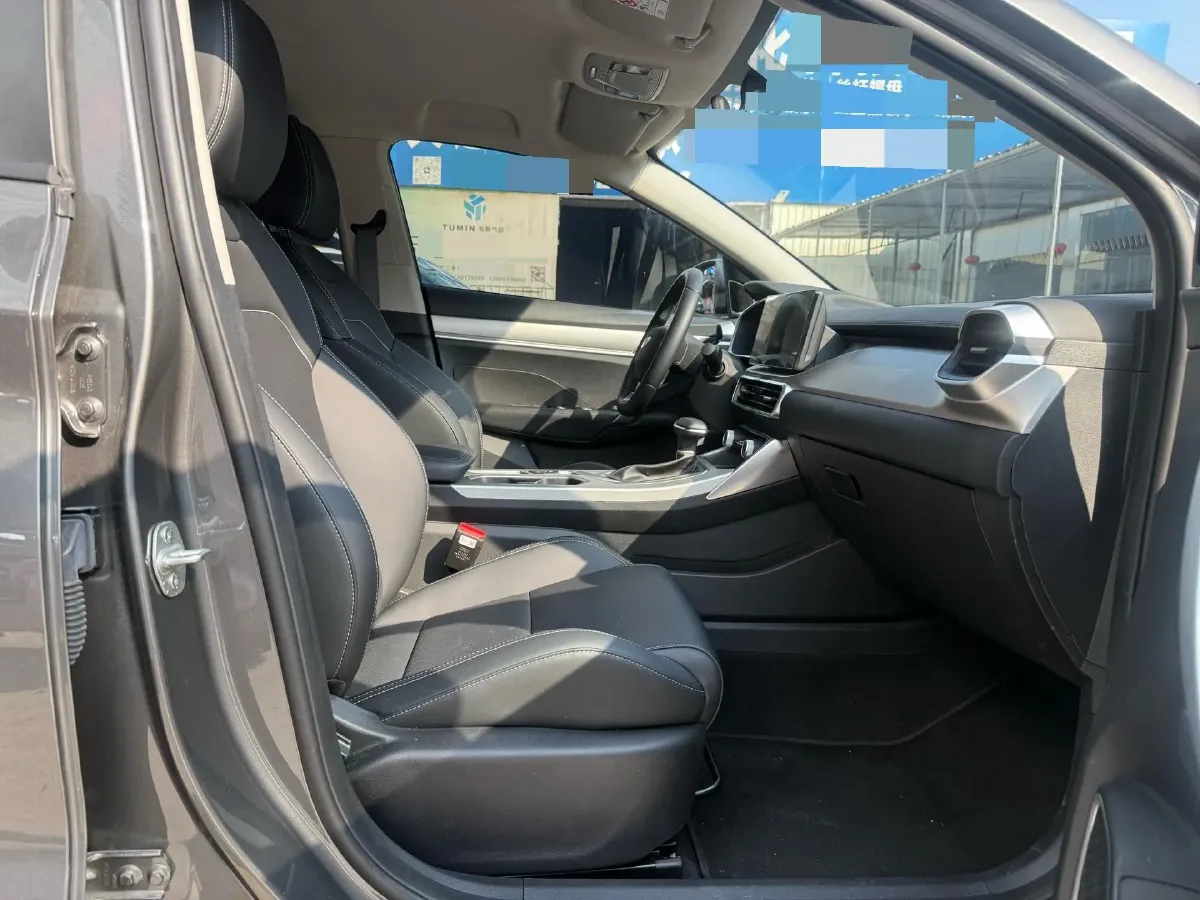 2025 Geely Coolray 1.5L 126HP L4 CVT,autocango,china used car exporter,china ev exporter,chinese used car exporter,chinese used ev exporter