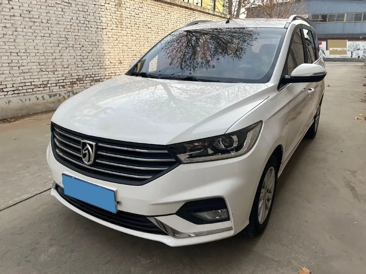2018 BaoJun 360 1.5L 112HP L4 6MT