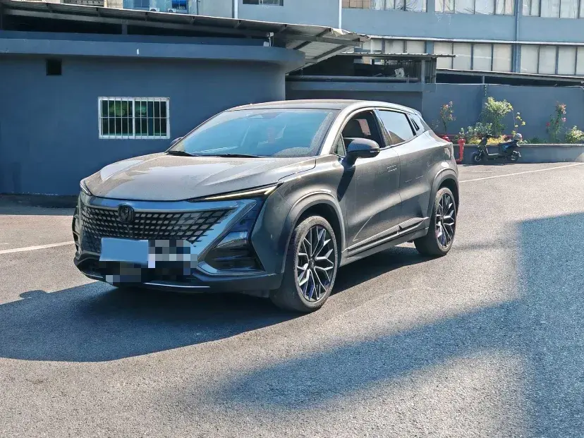 2022 ChangAn UNI-T 1.5T 188HP L4 7DCT