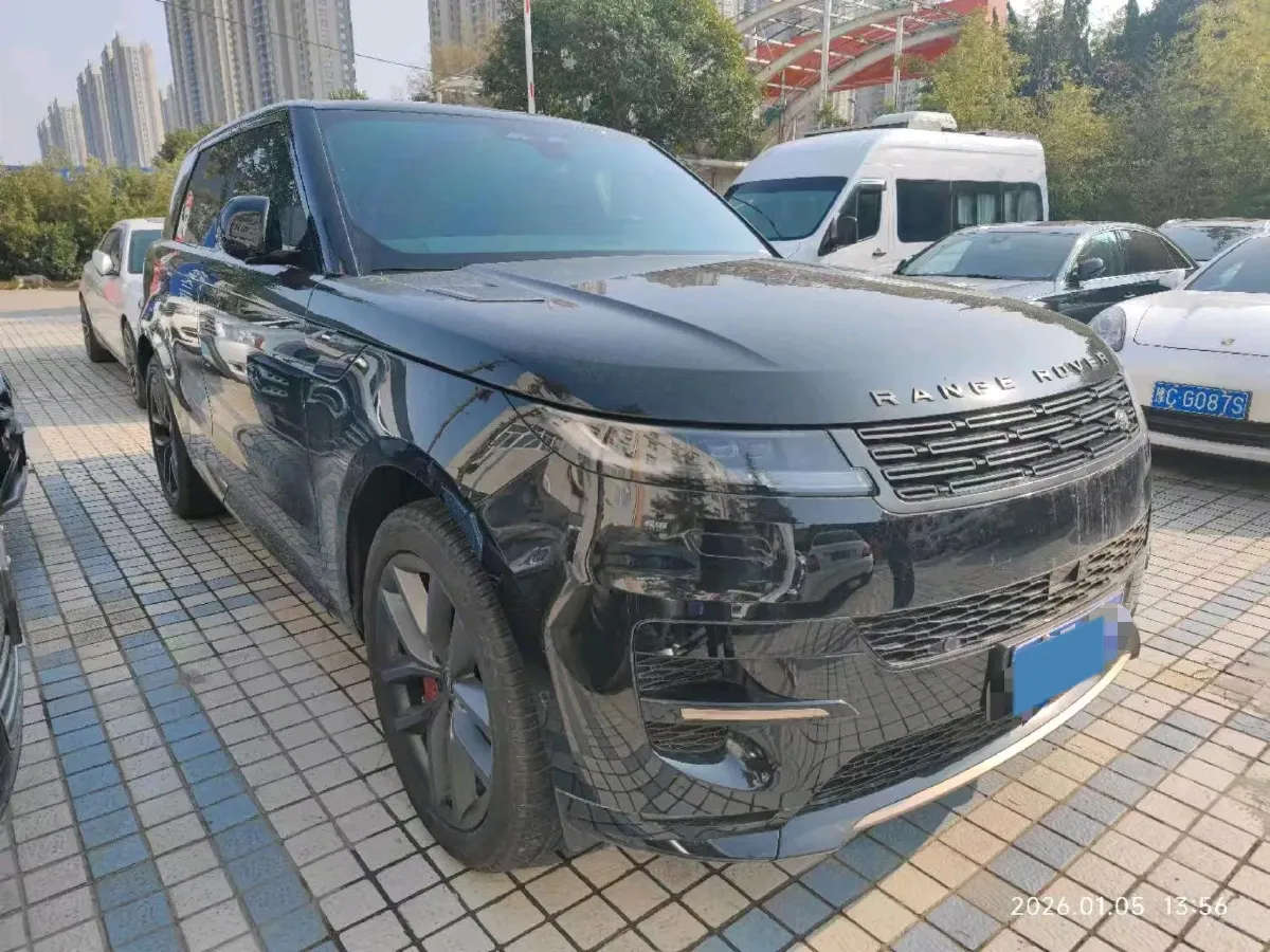 2025 Land Rover Range Rover Sport 3.0T 400HP L6 8AT,autocango,china used car exporter,china ev exporter,chinese used car exporter,chinese used ev exporter