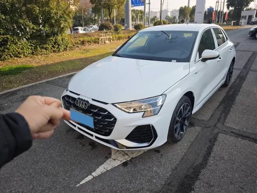 2026 Audi A3 1.5T 160HP L4 7DCT