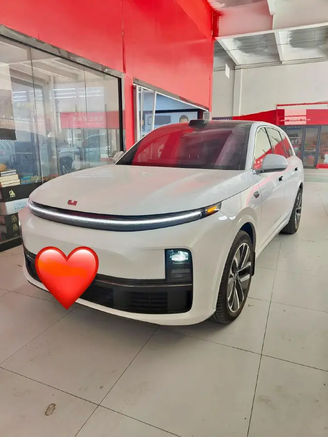 2024 Li L8 Range Extended 154HP REEV 42.8KWH