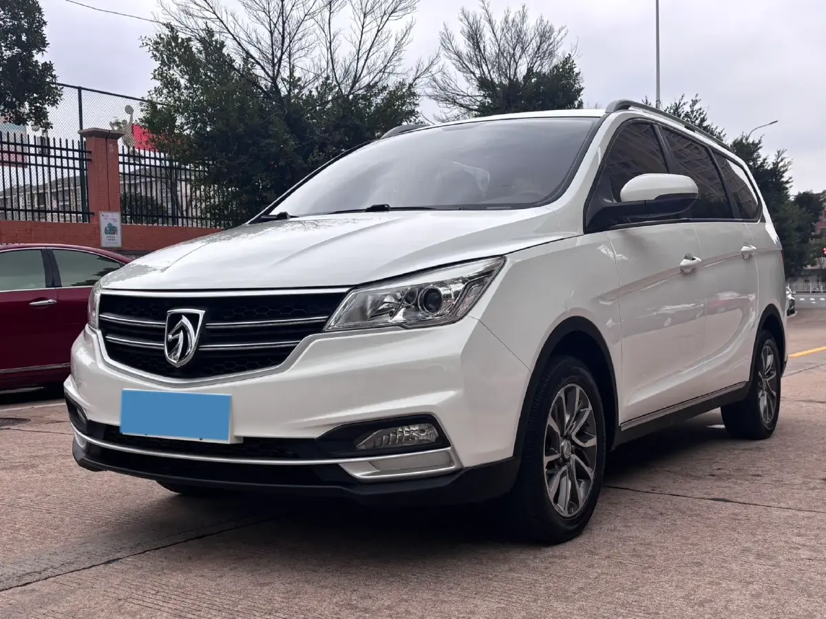 2019 BaoJun 730 1.5T 151HP L4 CVT