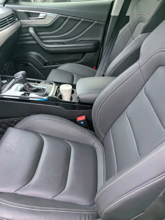 2020 Jetour X70 Coupe 1.6T 197HP L4 7DCT,autocango,china used car exporter,china ev exporter,chinese used car exporter,chinese used ev exporter