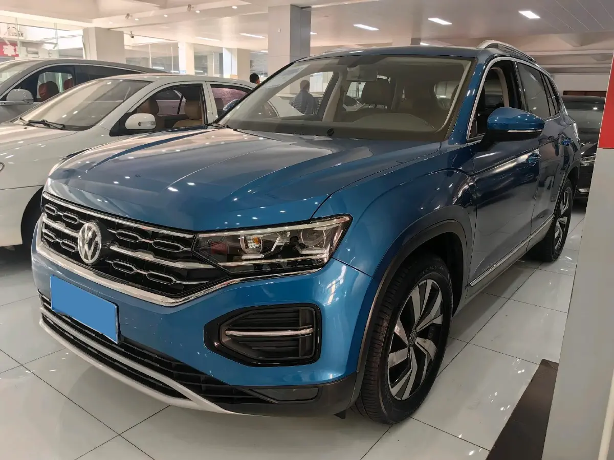 2019 Jeep Cherokee 2.0T 234HP L4 9AT