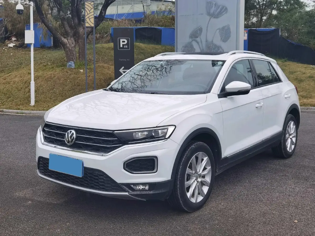 2020 Volkswagen T-Roc 1.4T 131HP L4 7DCT