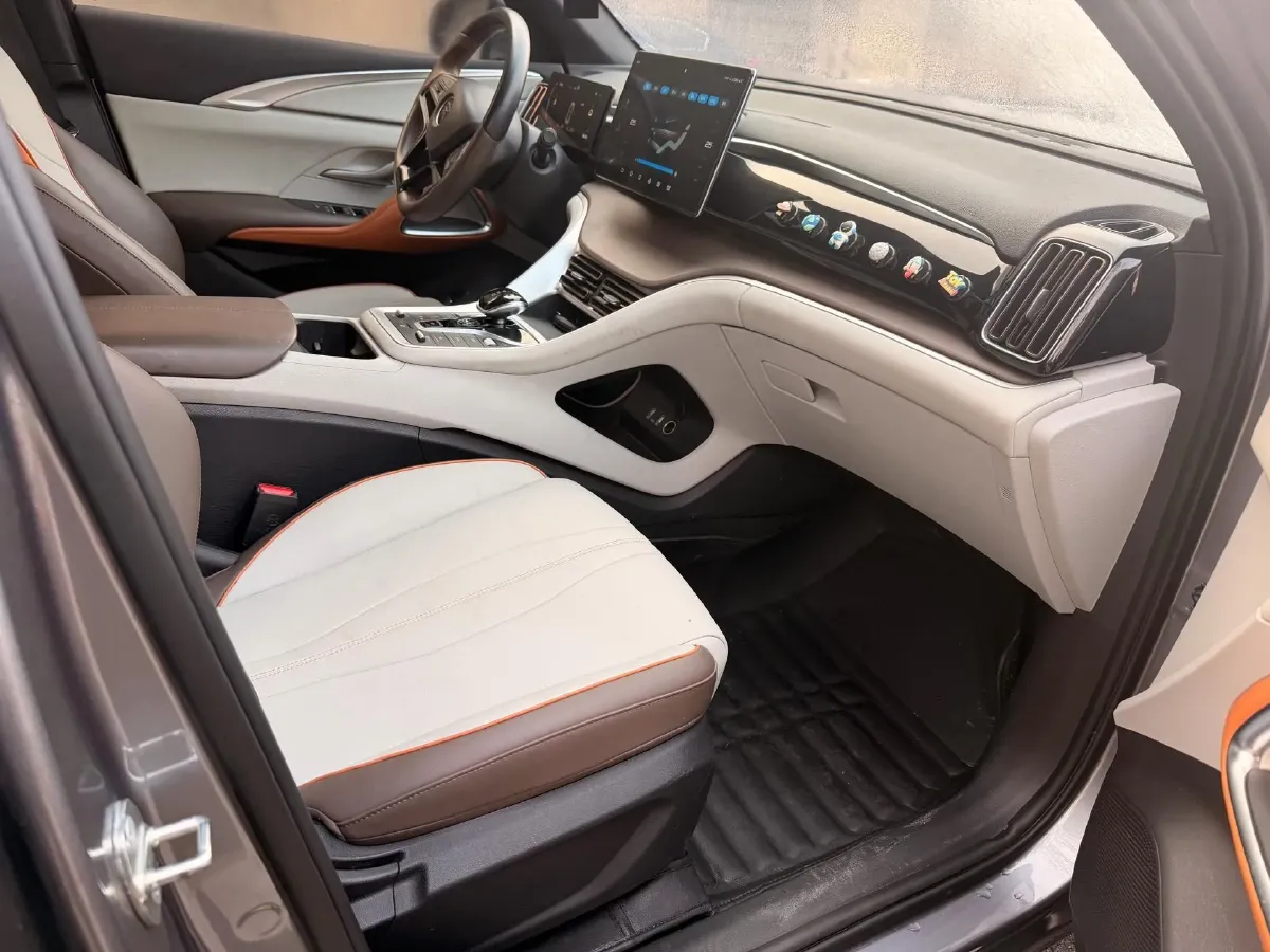 2022 Ruichi Auto EC35 BEV 82HP BEV 36.288KWH,autocango,china used car exporter,china ev exporter,chinese used car exporter,chinese used ev exporter