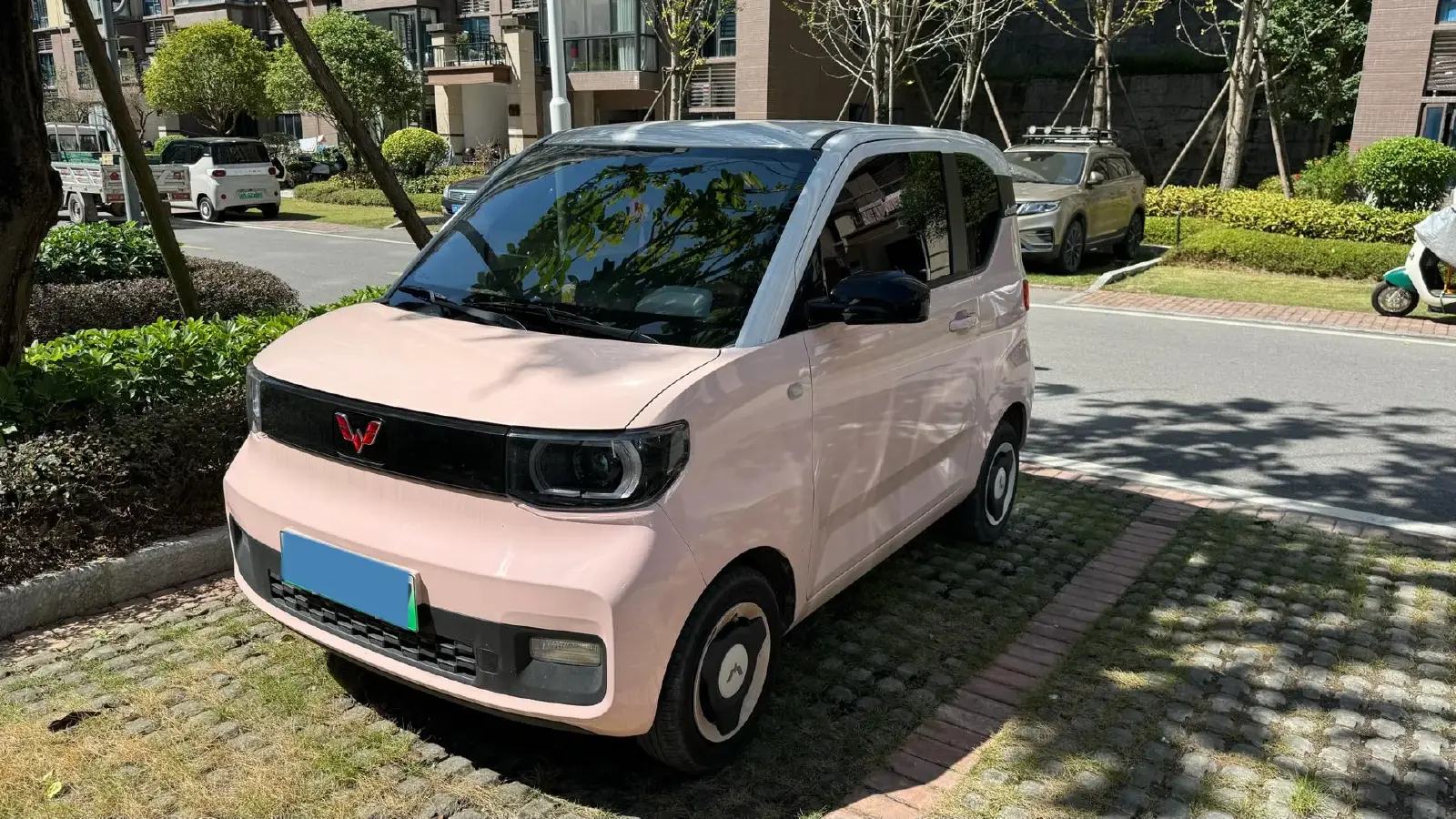 2022 WuLing HongGuang MINI EV BEV 13.9KWH