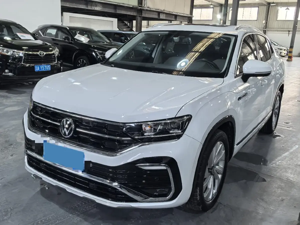 2020 Volkswagen Tayron X 2.0T 186HP L4 7DCT