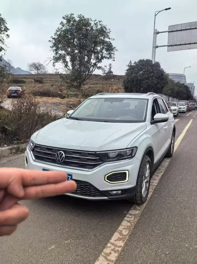 2022 Volkswagen T-Roc 1.4T 150HP L4 7DCT