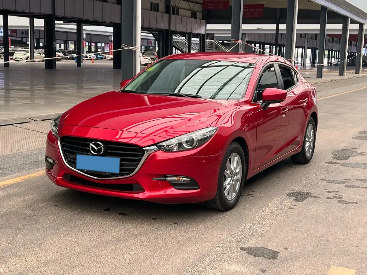 2017 Mazda 3 Axela 1.5L 117HP L4 6AT