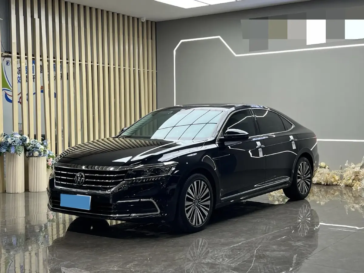 2021 Volkswagen Passat 2.0T 186HP L4 7DCT