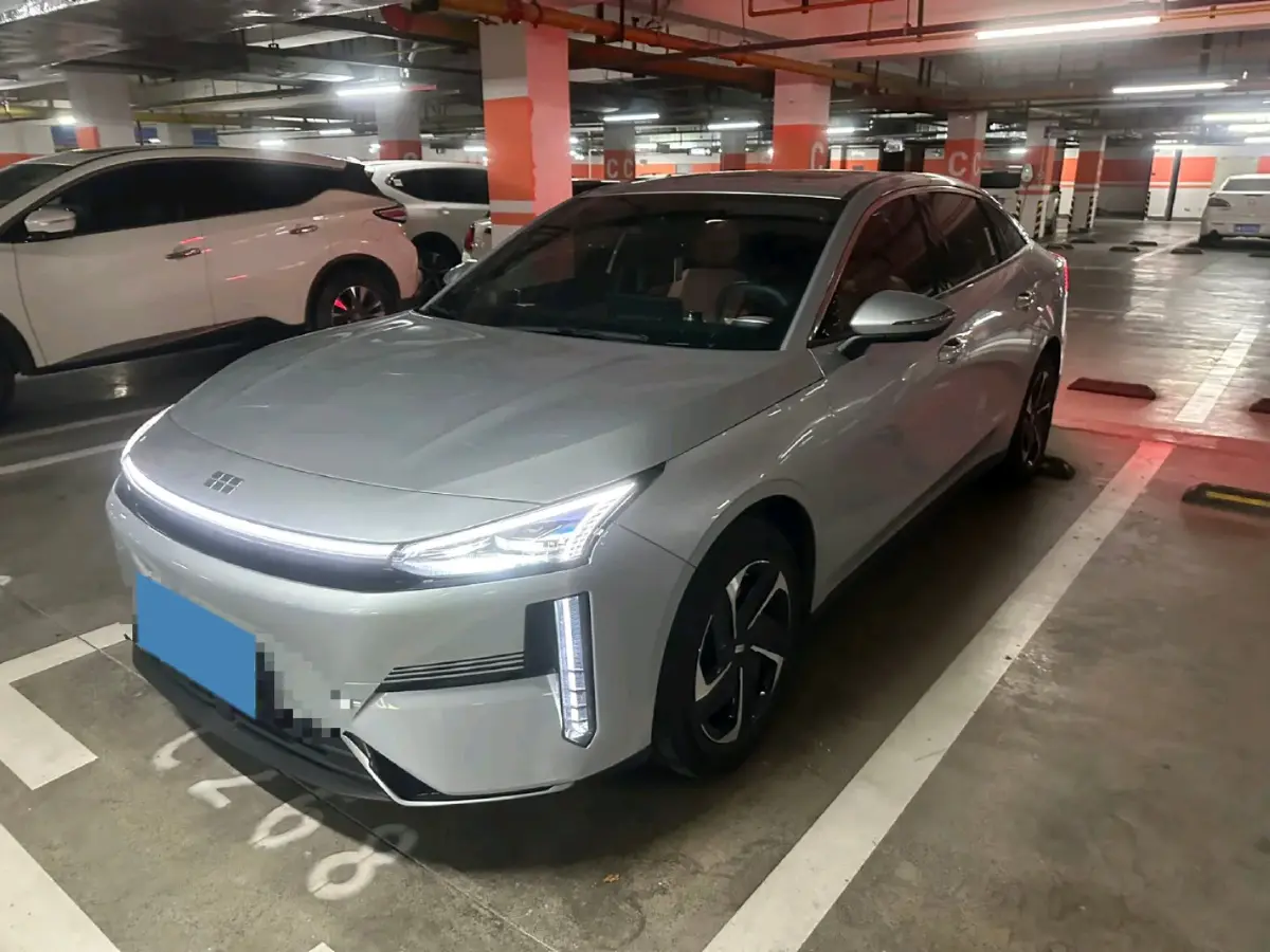 2025 BYD Sea Lion 05 DM-i 1.5L 101HP L4 E-CVT PHEV 12.9KWH