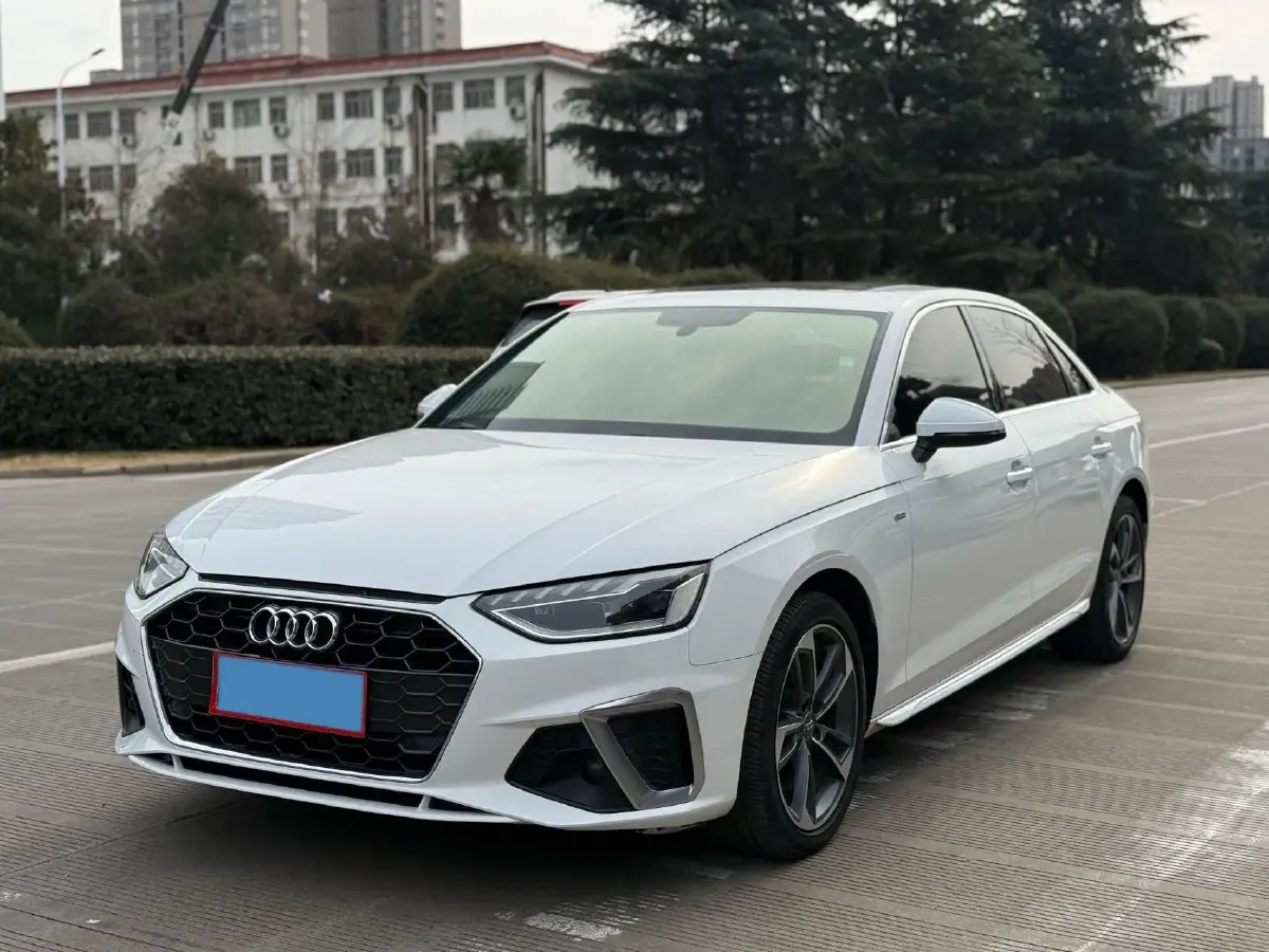 2020 Audi A4L 2.0T 190HP L4 7DCT