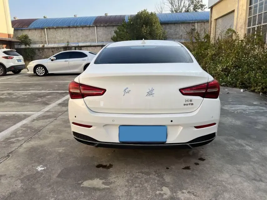 2020 HongQi H5 1.5T 169HP L4 7DCT,autocango,china used car exporter,china ev exporter,chinese used car exporter,chinese used ev exporter