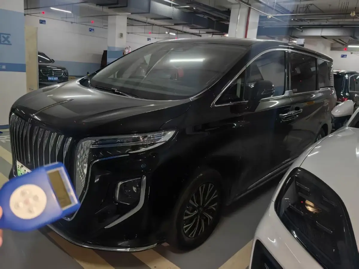 2024 HongQi HQ9 2.0T 163HP L4 1DHT PHEV 20.14KWH